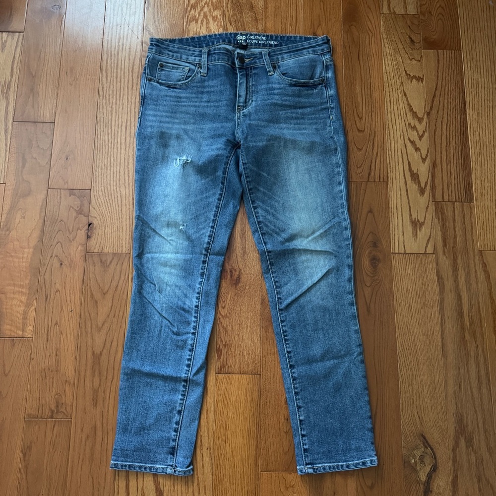 GAP Women’s Girlfriend Fit Blue Jeans